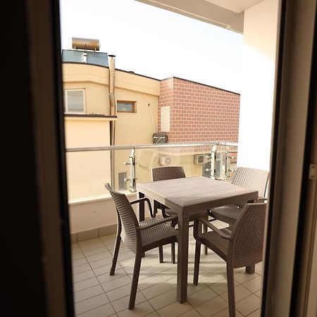 Dyrrah Seaside Apartments Durres Ngoại thất bức ảnh