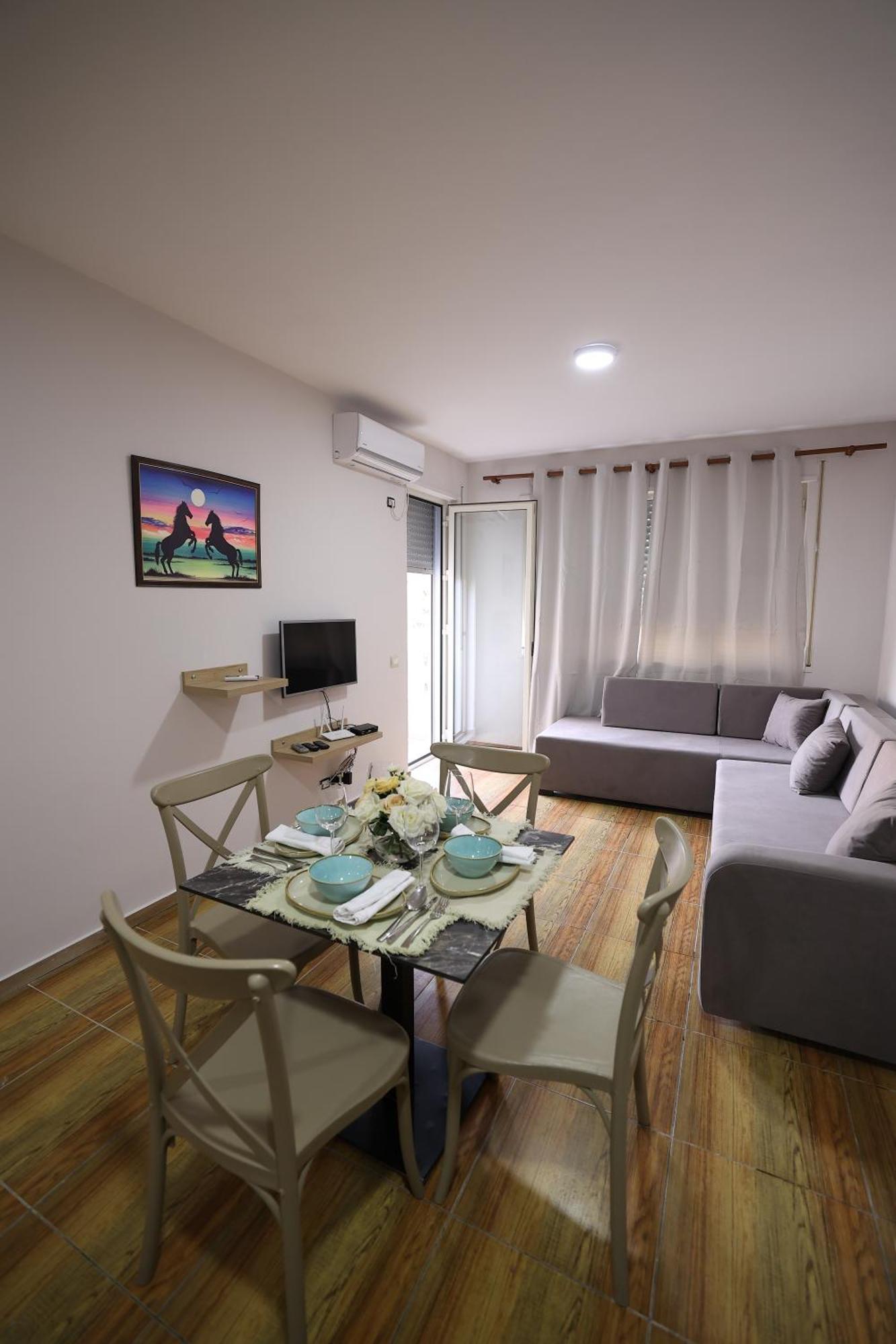Dyrrah Seaside Apartments Durres Ngoại thất bức ảnh